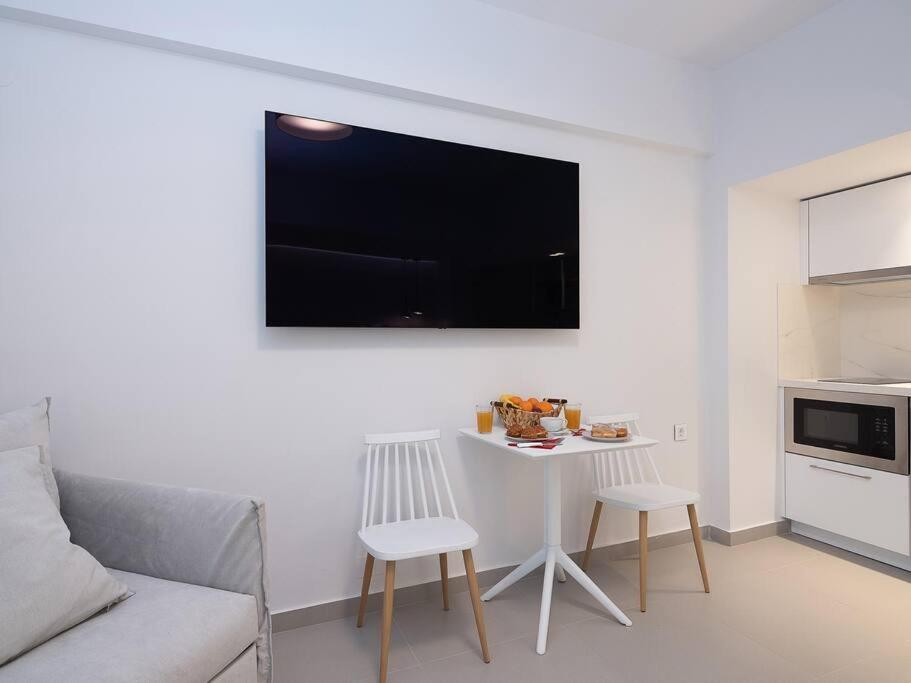 Iris Luxury Apartment At The Heraklion Center Εξωτερικό φωτογραφία